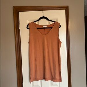 ⭐️NWOT⭐️Tank Top in Rust Orange